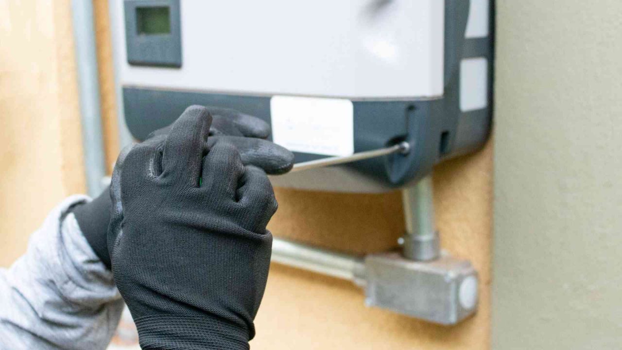 Solar Repair: Your Essential Guide to Fixing Panels and Boosting ...